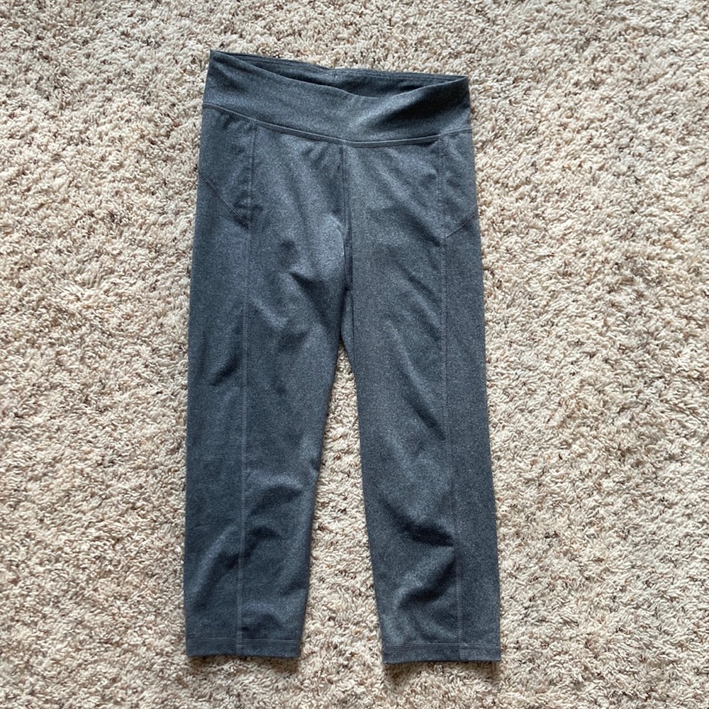 Capri leggings from Aeropostale's Live Love Dream collection